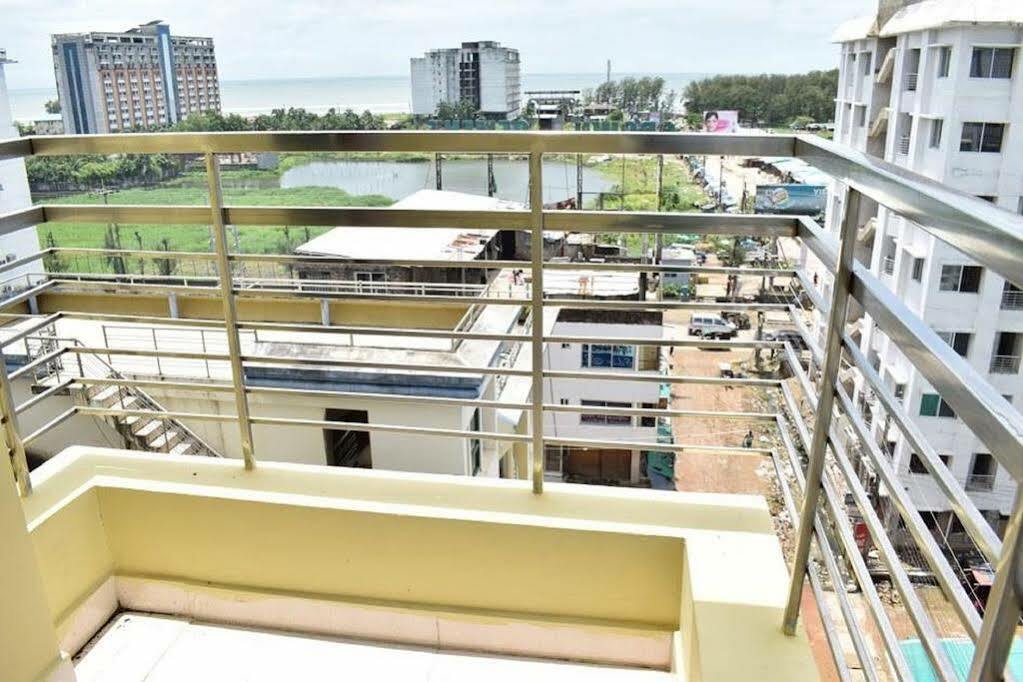 Hotel Regal Palace Cox's Bazar Bagian luar foto